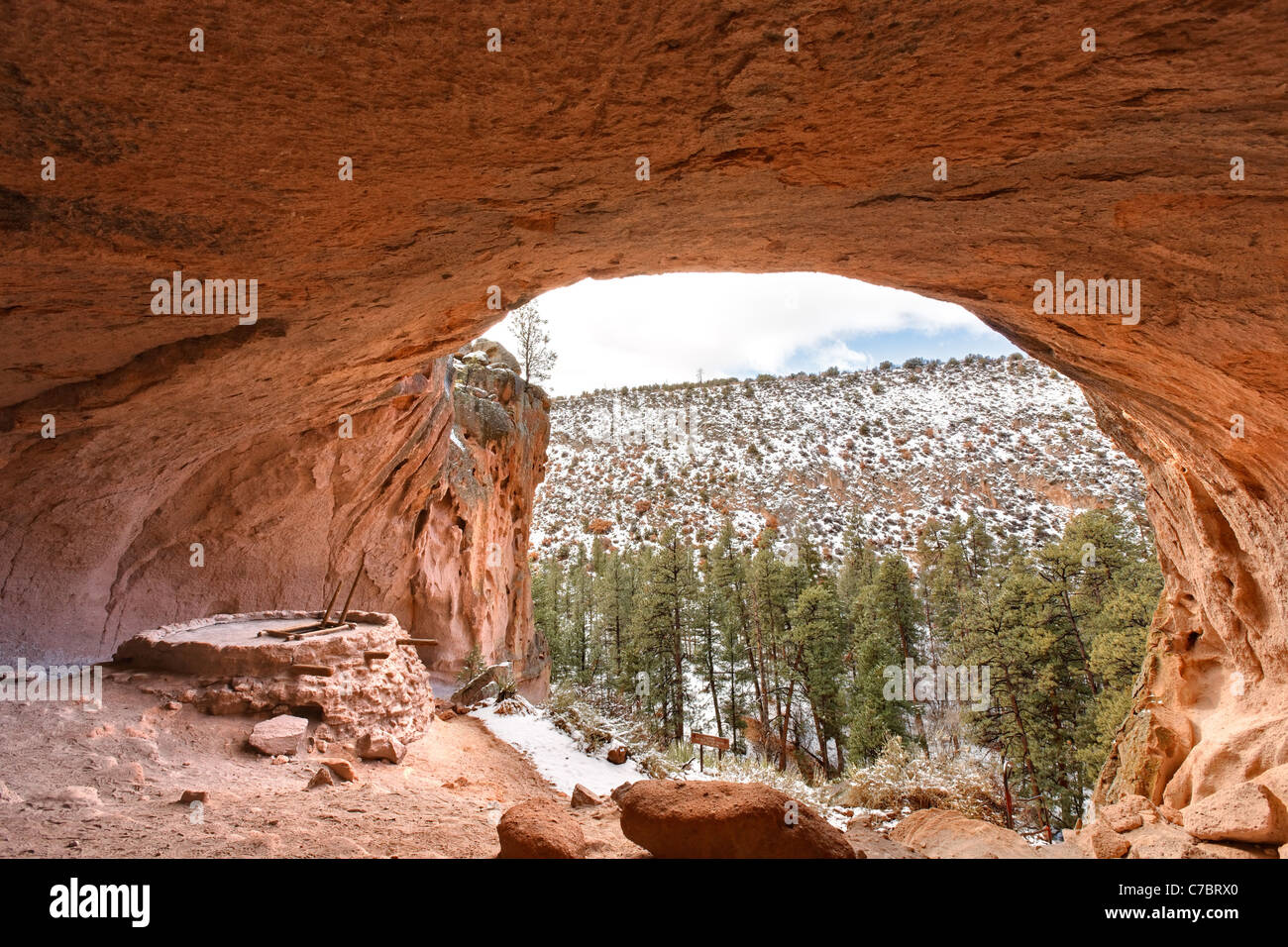 Alcova House, Bandelier National Monument, Nuovo Messico, STATI UNITI D'AMERICA Foto Stock