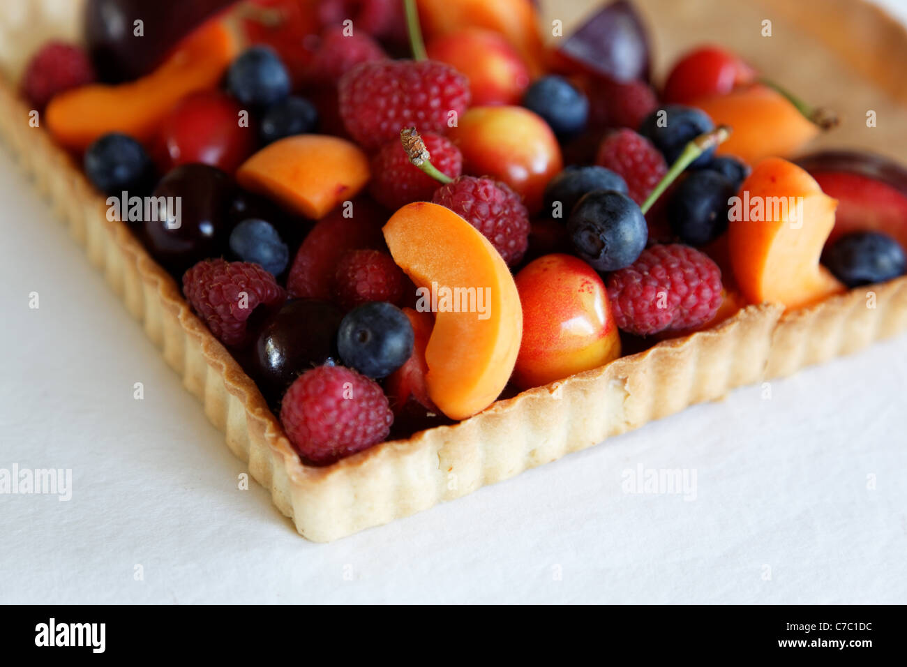 Frutta fresca tart, dal pasticcere laurie pfalzer, pasticceria artigianale Foto Stock