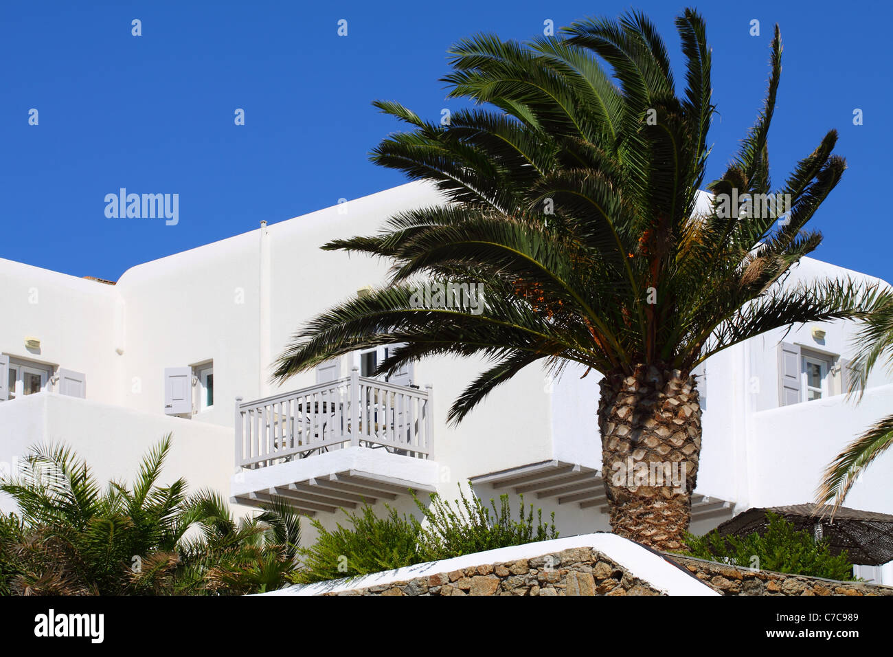 La tradizionale architettura cicladica di Mykonos. Foto Stock