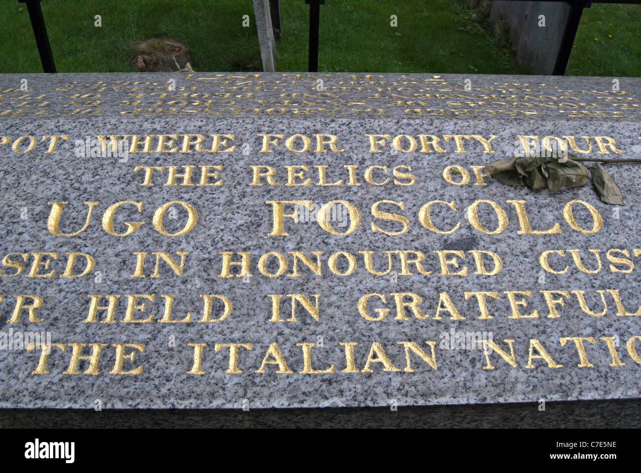 Foto Di Tomba Di Ugo Foscolo Ugo foscolo grave immagini e fotografie stock ad alta risoluzione - Alamy