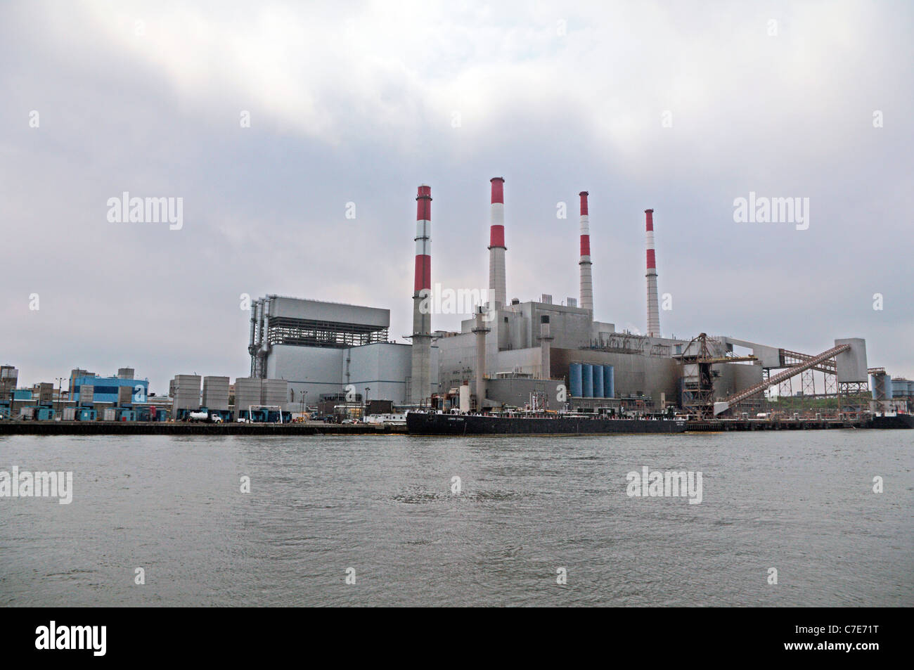 Per la generazione di vapore Ravenswood stazione #3 (Big Allis) Foto Stock