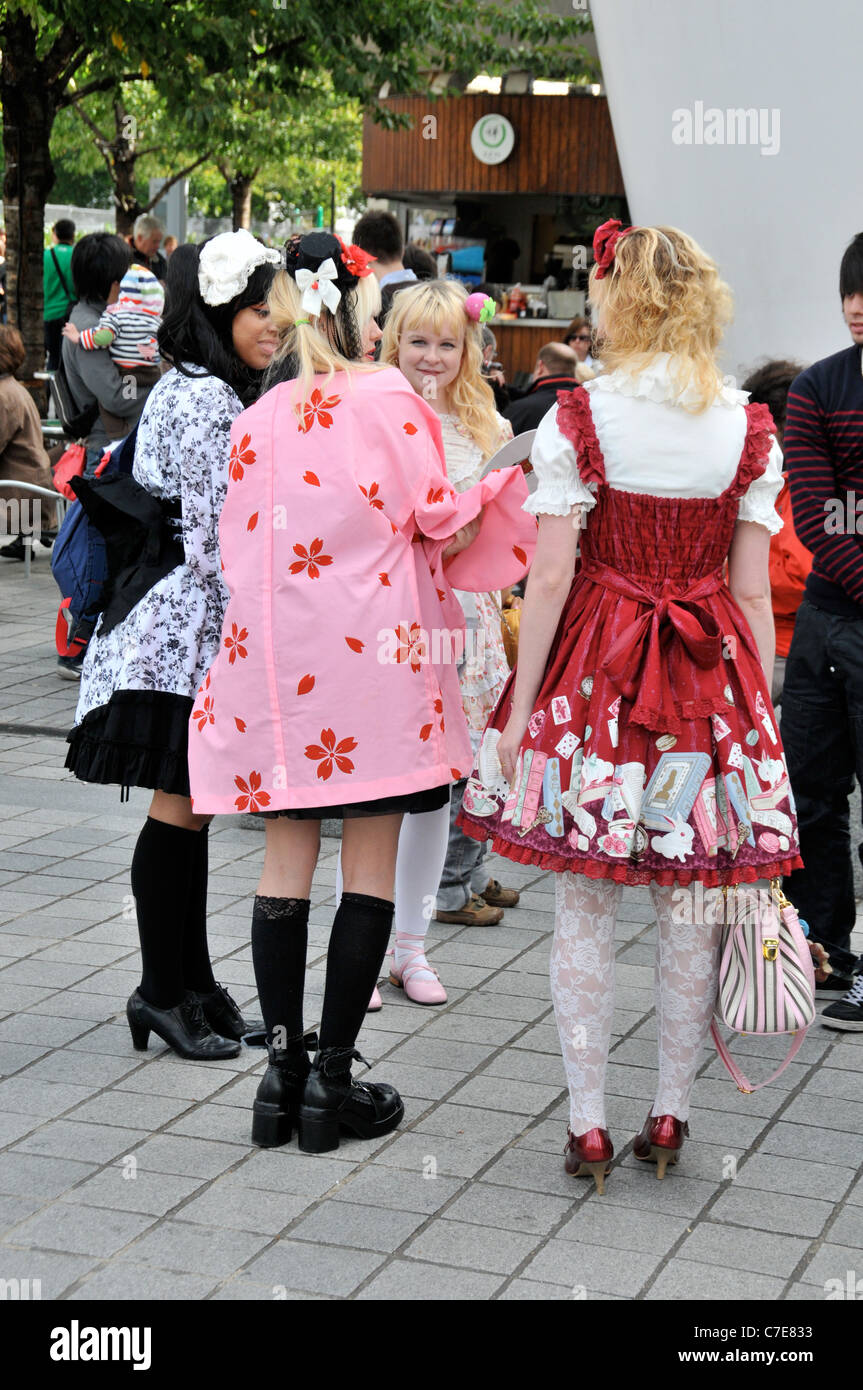 Costumi cosplay manga anime personaggi Giappone Matsuri festa giapponese  Londra Settembre 2011 Foto stock - Alamy