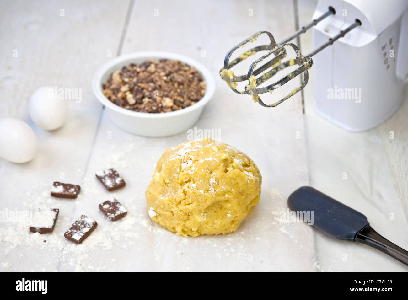Pasta ​​with burro, uova e farina per biscotti Foto Stock