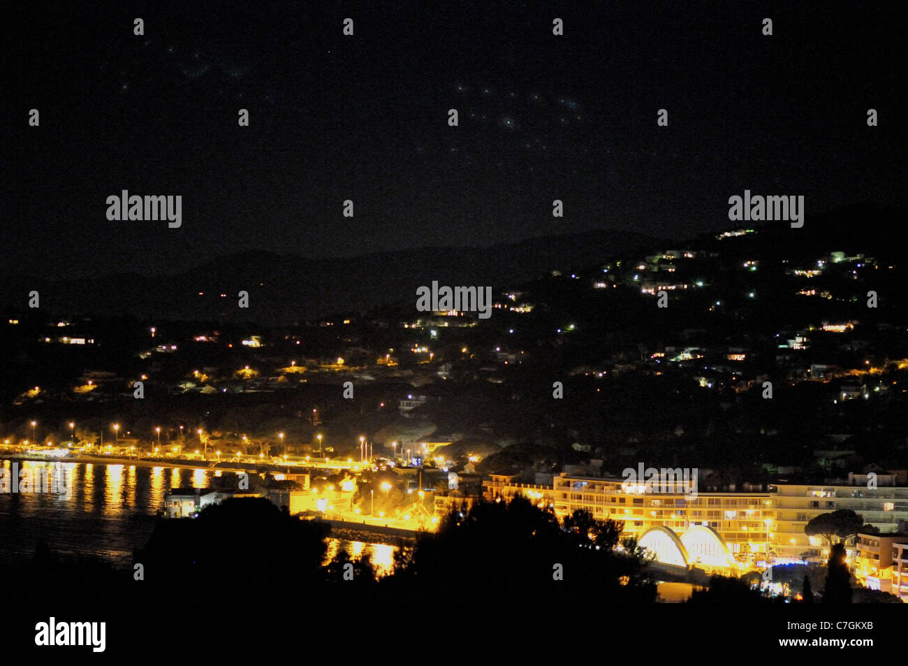 Oggetti volanti non identificati fotografati da Sainte Maxime in Francia sulla Costa Azzurra Foto Stock