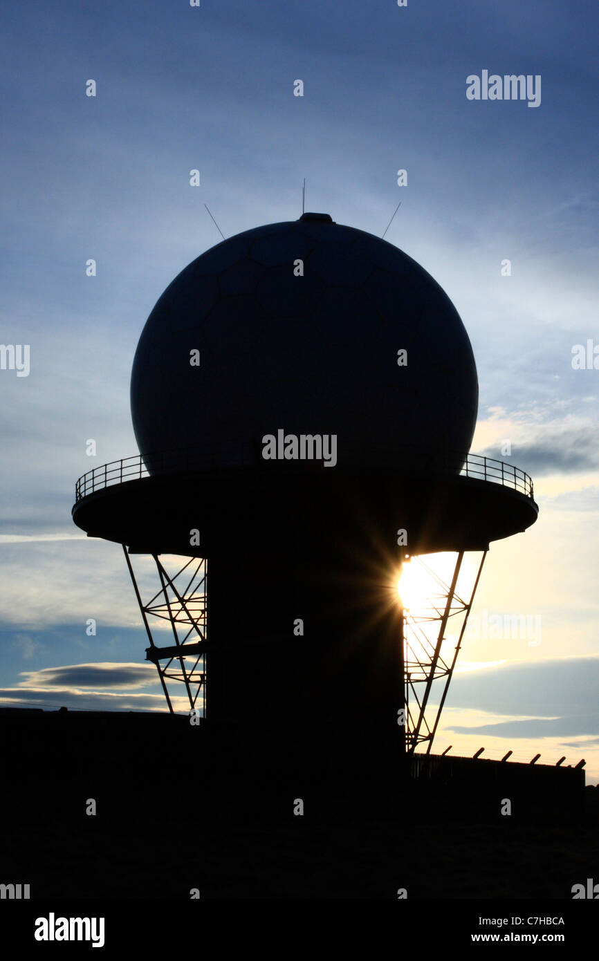 Stagliano cupola radar, Titterstone Clee Hill, Shropshire, Inghilterra Foto Stock