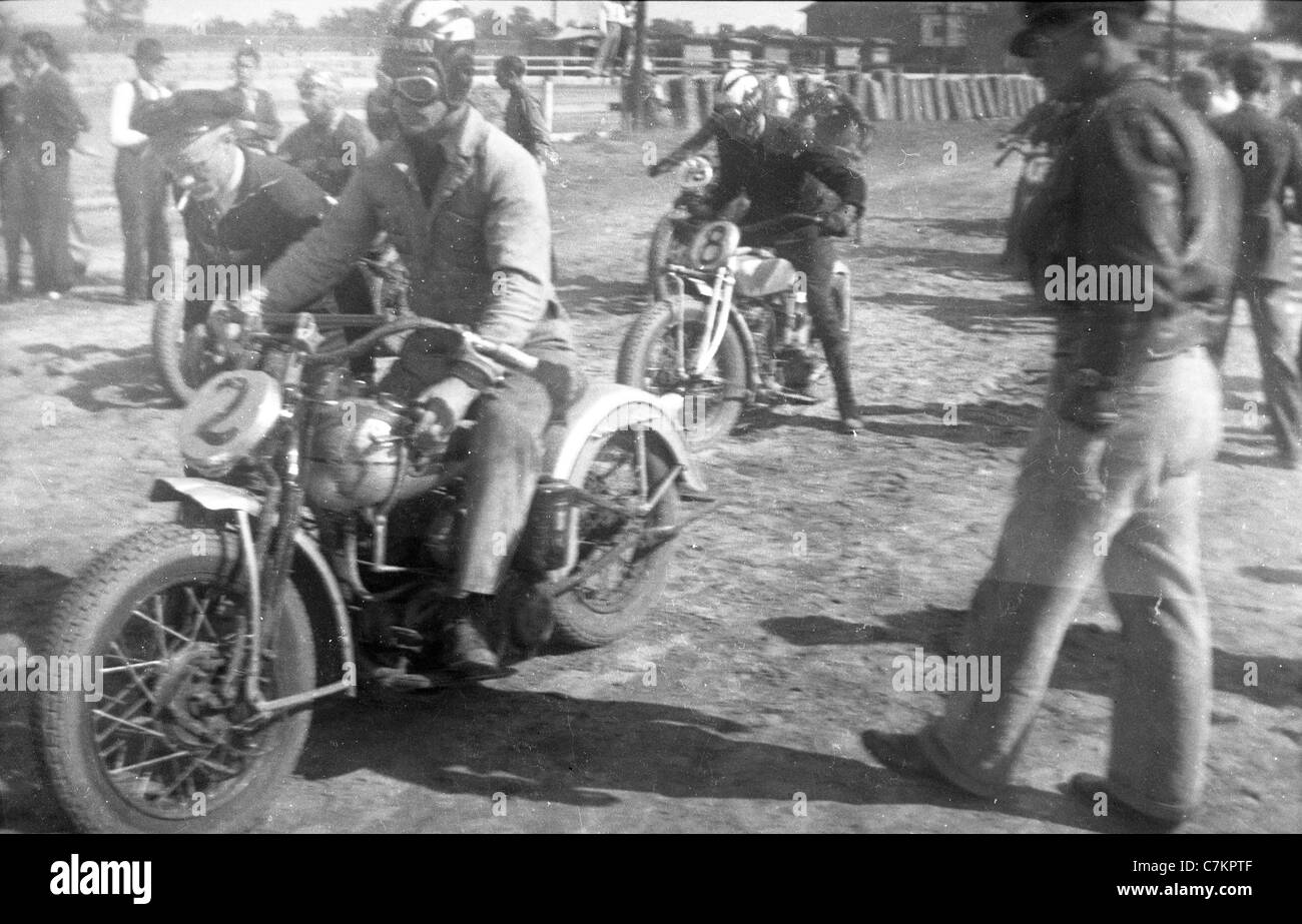 1930s gara di moto americana racing racing indiano moda occhiali giacche in pelle Foto Stock