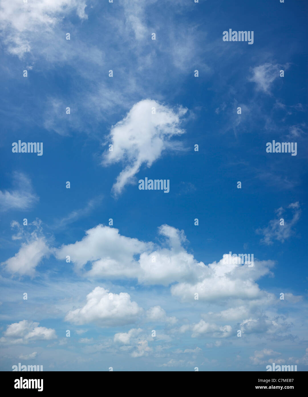 Bellissimo cielo nuvoloso molto ad alta risoluzione Foto Stock