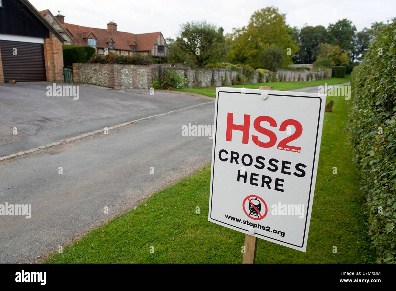 HS2 segni di protesta a Chapel Farm, Hyde fine, in Chilterns. Foto Stock