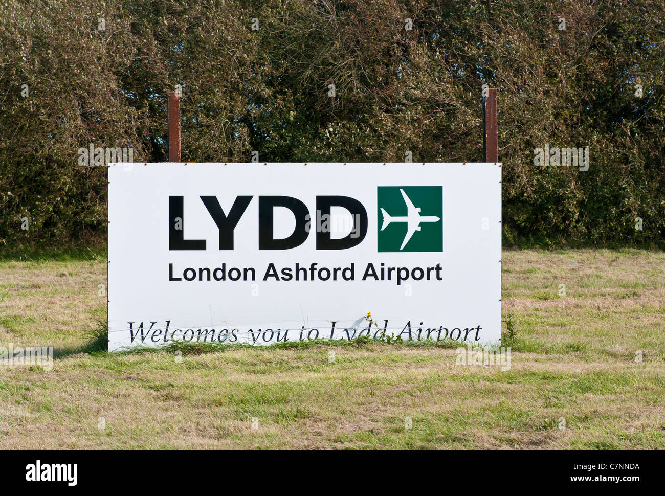 Benvenuto a Lydd Londra aeroporto Ashford segno Kent England Foto Stock