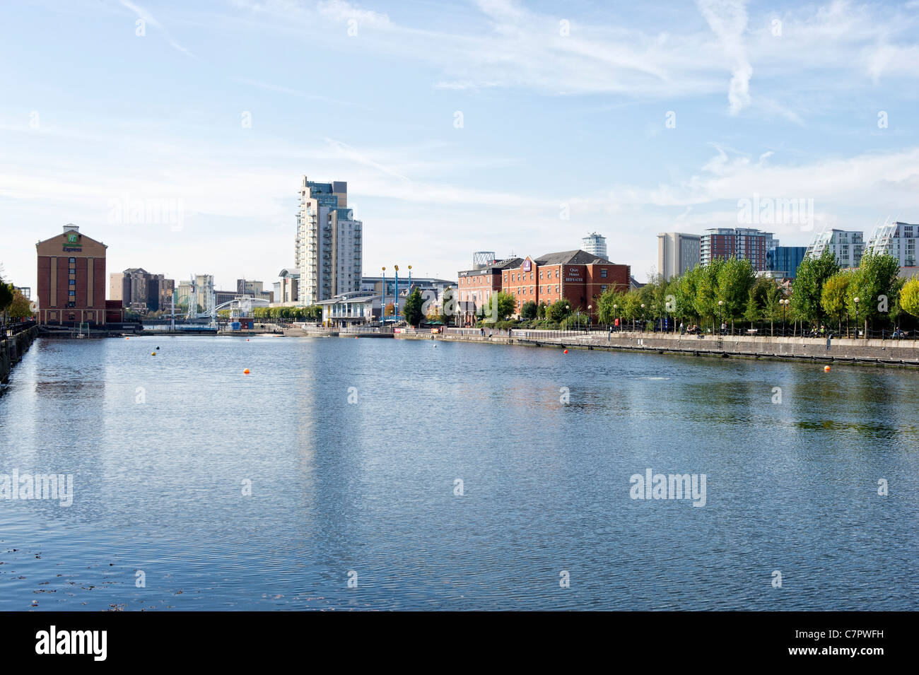 Vista sulla conca di Ontario in Salford Quays vicino a Manchester, Inghilterra Foto Stock