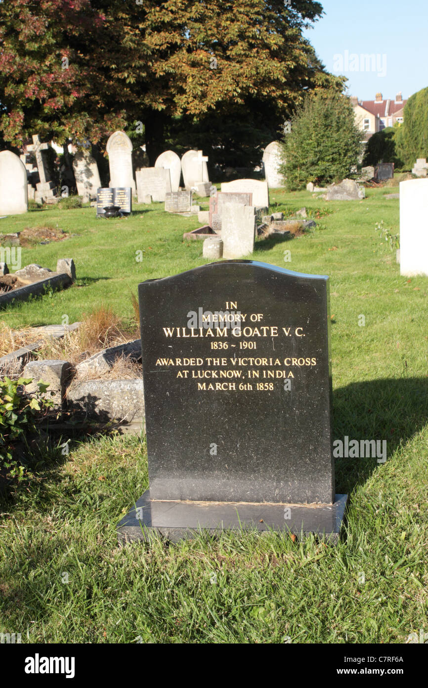 Tomba di Caporale William Goate VC, nono Lancieri, Highland Road Cimitero Portsmouth Regno Unito Foto Stock