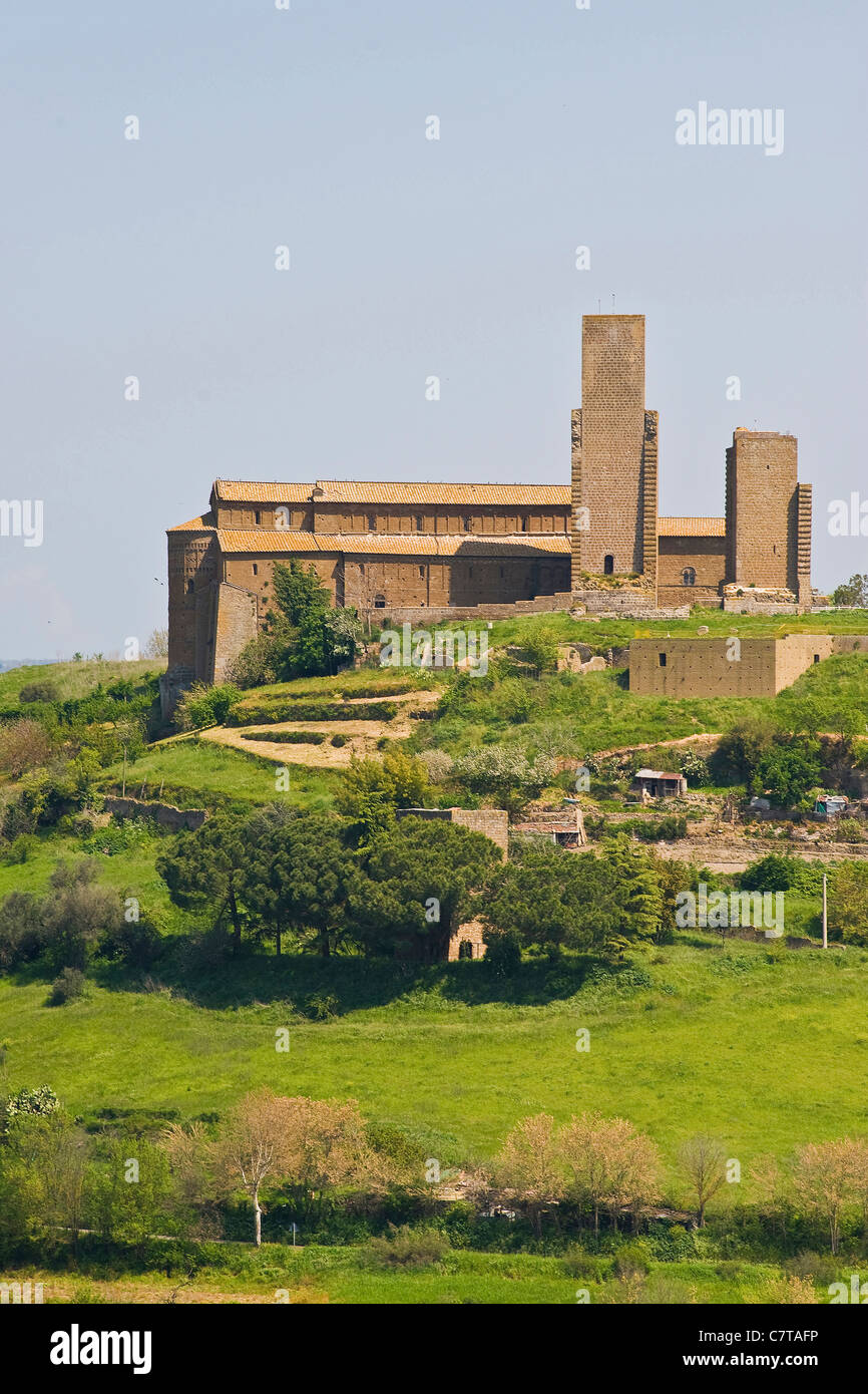 L'Italia, Lazio, Tuscania, S.Pietro Basilica Foto Stock