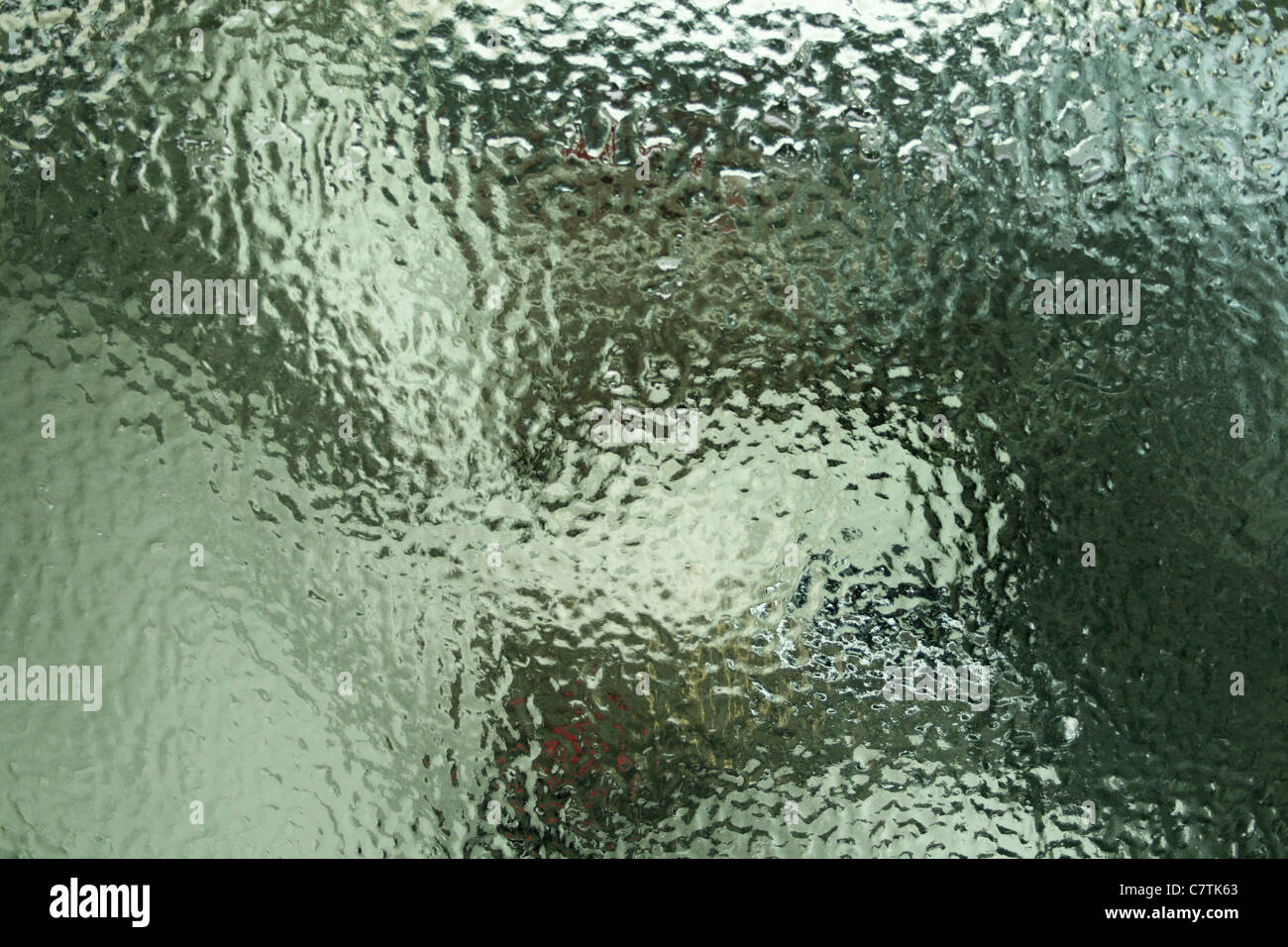 Abstract increspata sfondo di un'Iced oltre la finestra auto Foto Stock