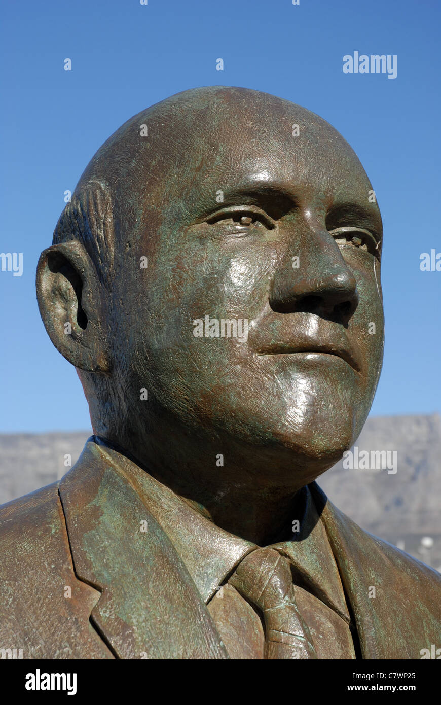 Busto di f w de Klerk, nobel square, V & A Waterfront, Città del Capo, Western Cape, Sud Africa Foto Stock