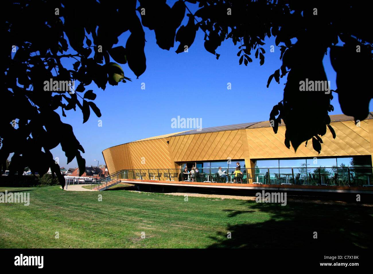 Firstsite, il nuovo centro delle arti a Colchester.firstsite è un arti visive contemporanee organizzazione basata in Colchester Foto Stock