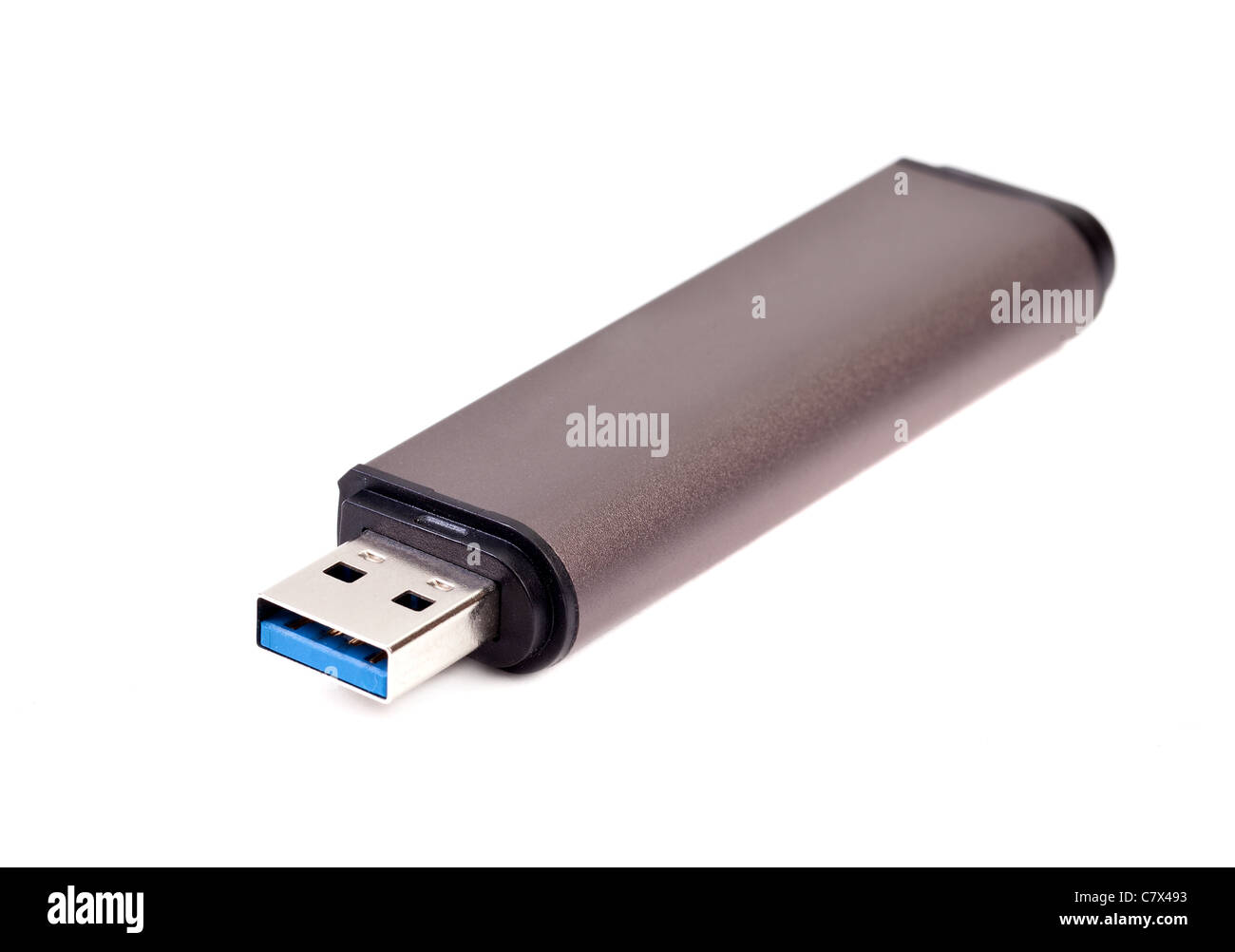 Vista macro dei dispositivi di memorizzazione USB. Isolato su sfondo bianco. Foto Stock