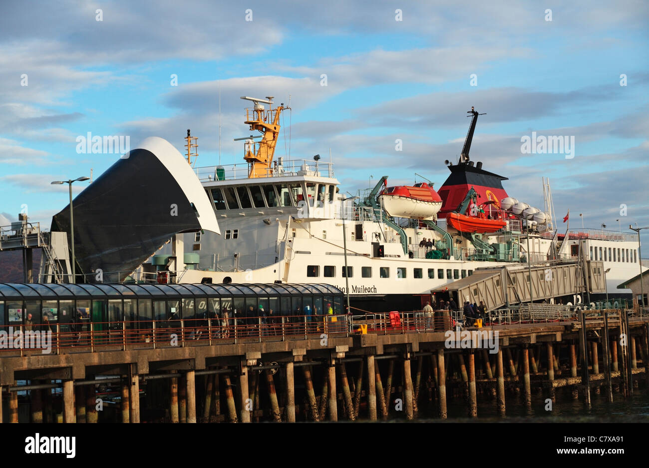 ISOLA DI MULL Craigmure a Oban traghetto, Caledonian MacBrayne traghetto lungo a Craigmure, Sound of Mull, Isola di Mull, Argyll e Bute, Scozia, REGNO UNITO Foto Stock