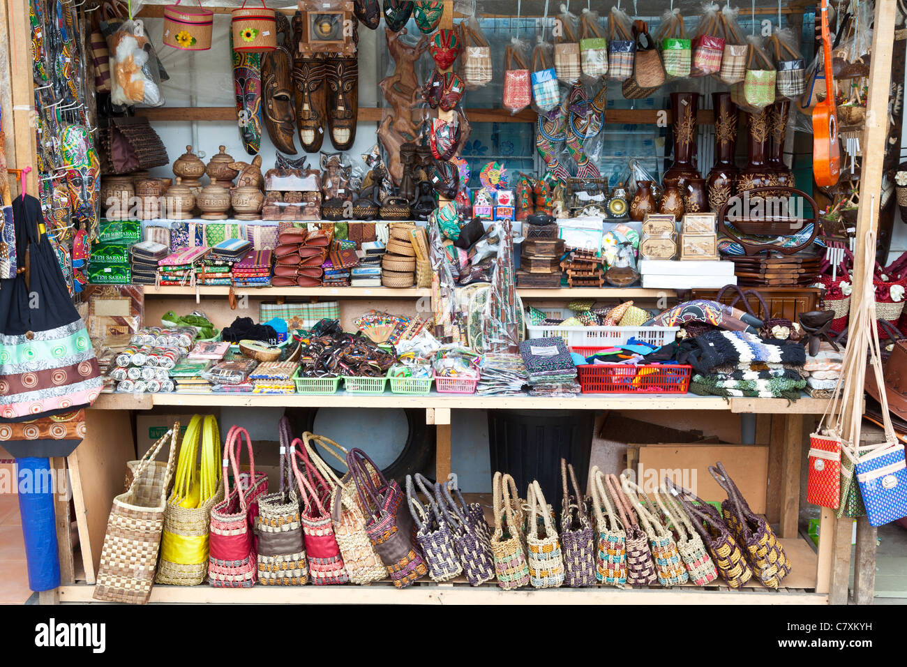 Pressione di stallo di souvenir, Sabah Malaysian Borneo Foto Stock