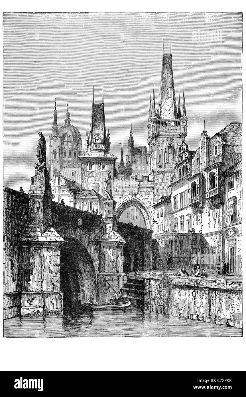 Charles Bridge famoso ponte storico fiume Moldava Praga Repubblica Ceca sorprendente civile in stile gotico edifici decorati Foto Stock