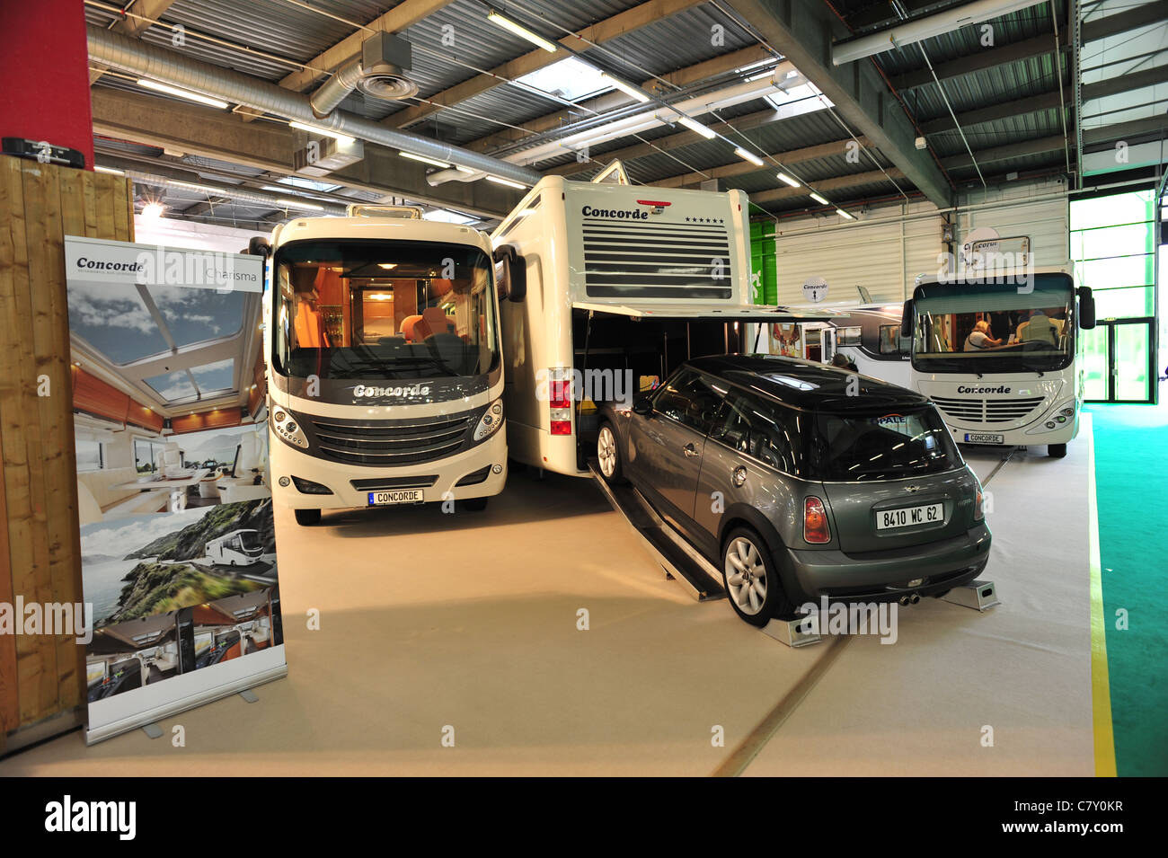 Salon des Vehicules des loisirs, attrezzature per il campeggio mostra e fiera di Parigi Le Bourget 2011 Foto Stock