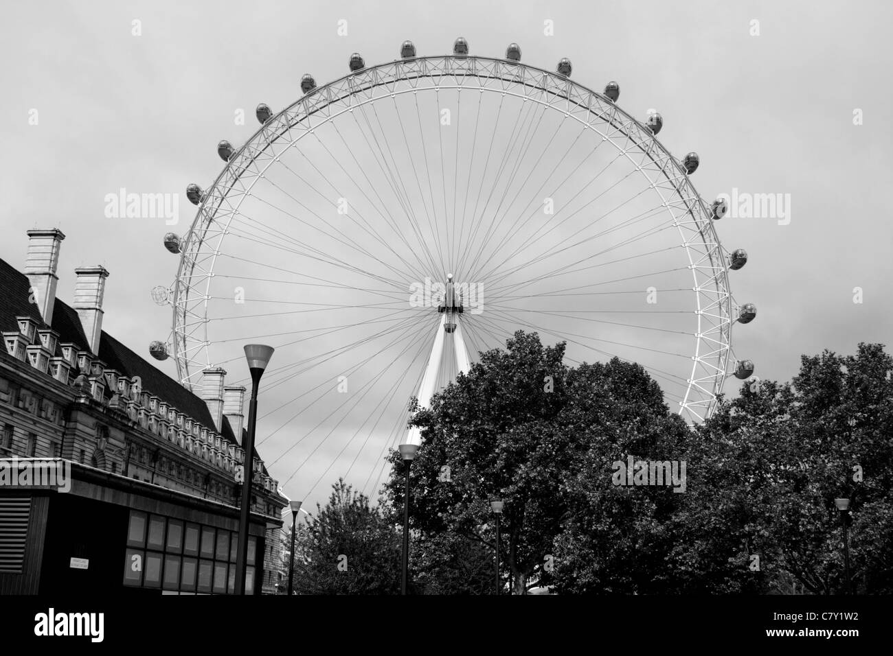 London Eye contro sky, London, England, Regno Unito Foto Stock