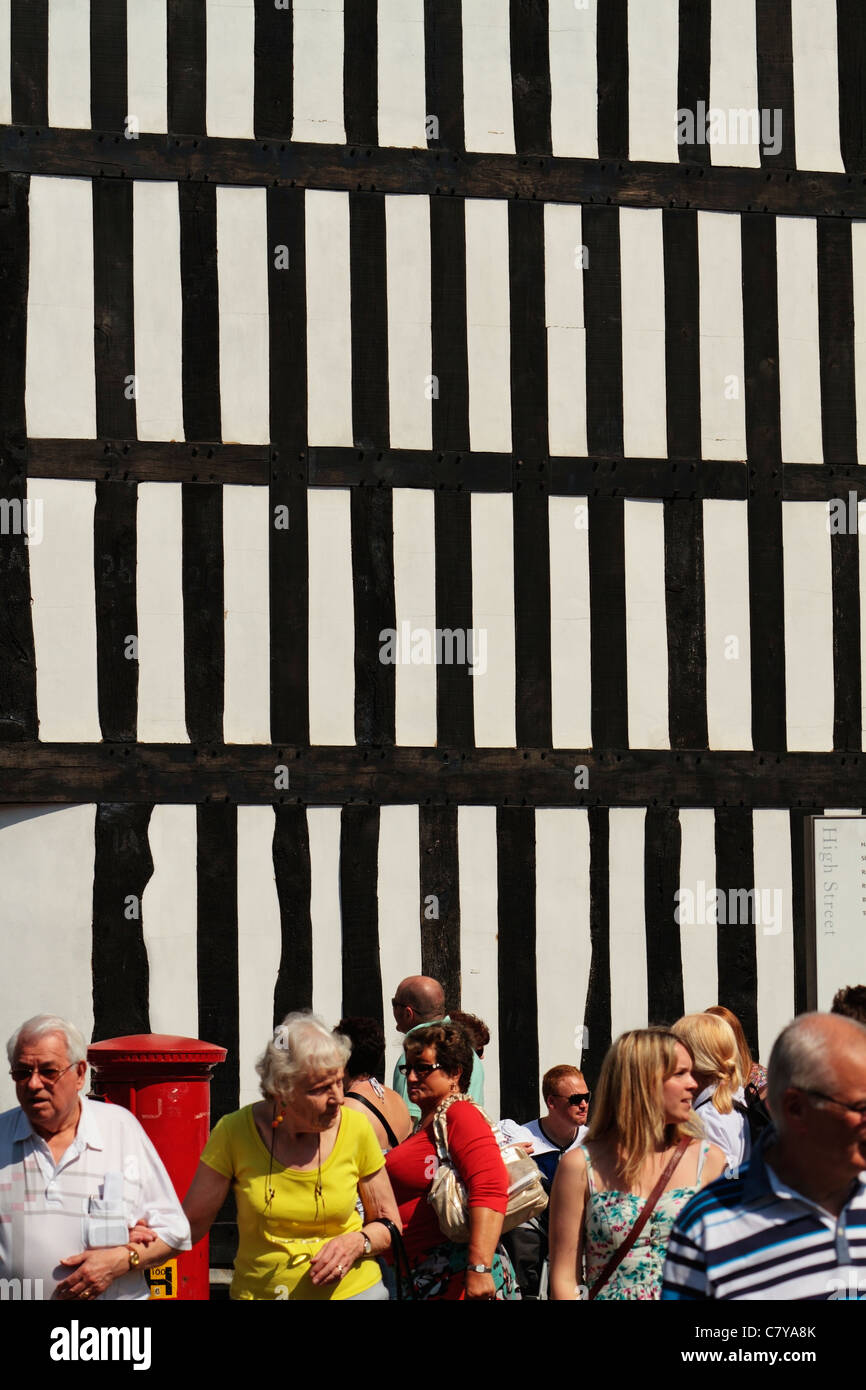 Architettura Tudor Sheep Street & High Street, Stratford-upon-Avon, Warwickshire, Inghilterra, Regno Unito Foto Stock