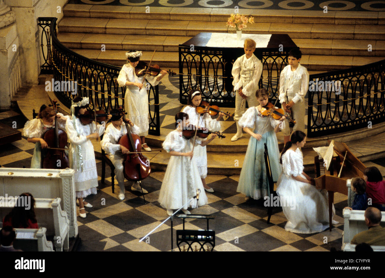 In Germania, in Sassonia, Lipsia, concerto musicale dentro la chiesa di San Nicola Foto Stock