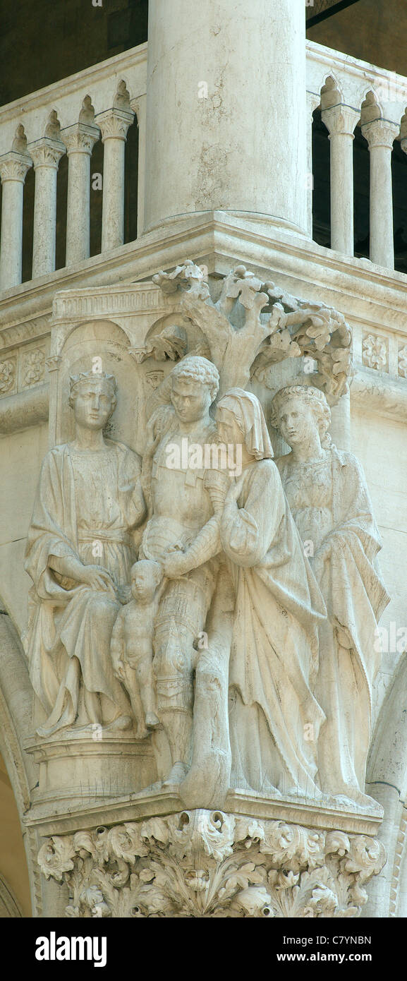 La scultura Palazzo Ducale Venezia Foto Stock