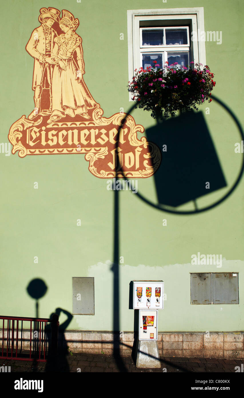 Austrian murale sulla parete verde, Eisenerz, Austria Foto Stock