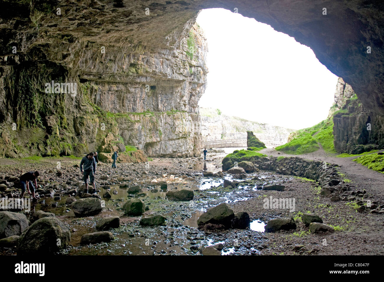 Smoo Cave vicino a Durness nel lontano nord della Scozia Foto Stock