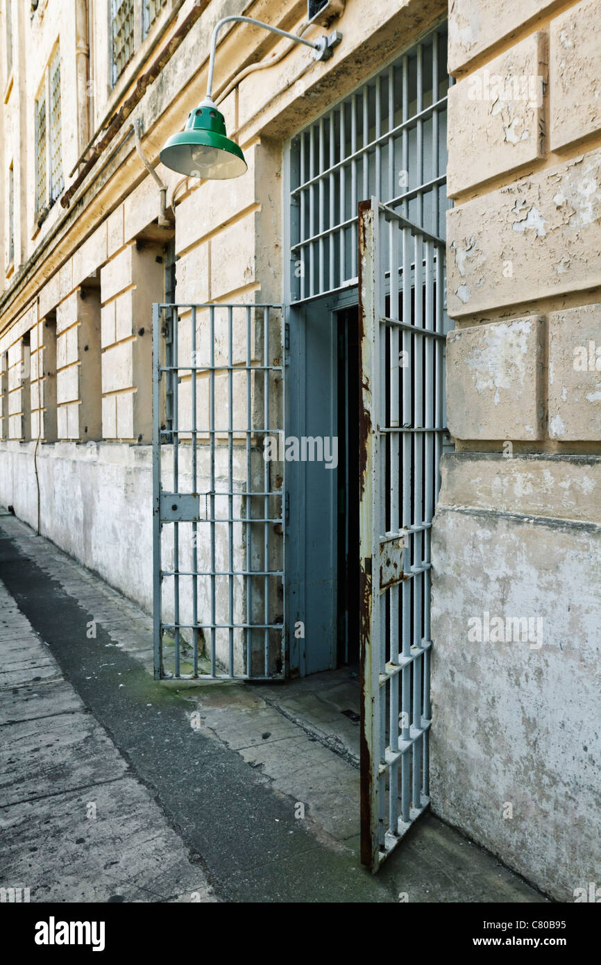 Le porte della prigione principale blocco cella di Alcatraz Foto Stock