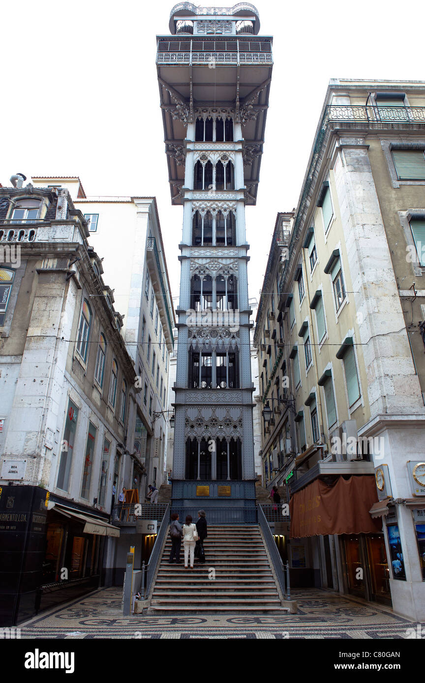 Il Portogallo, Lisbona, Elevador de Santa Justa. Foto Stock