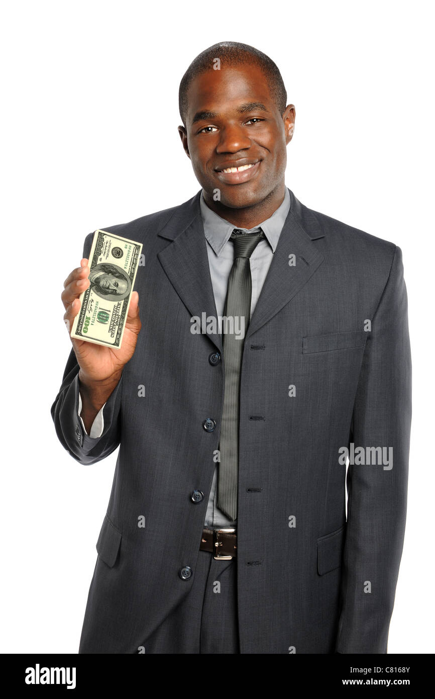 Ritratto di African American businessman holding pila di denaro isolate su sfondo bianco Foto Stock