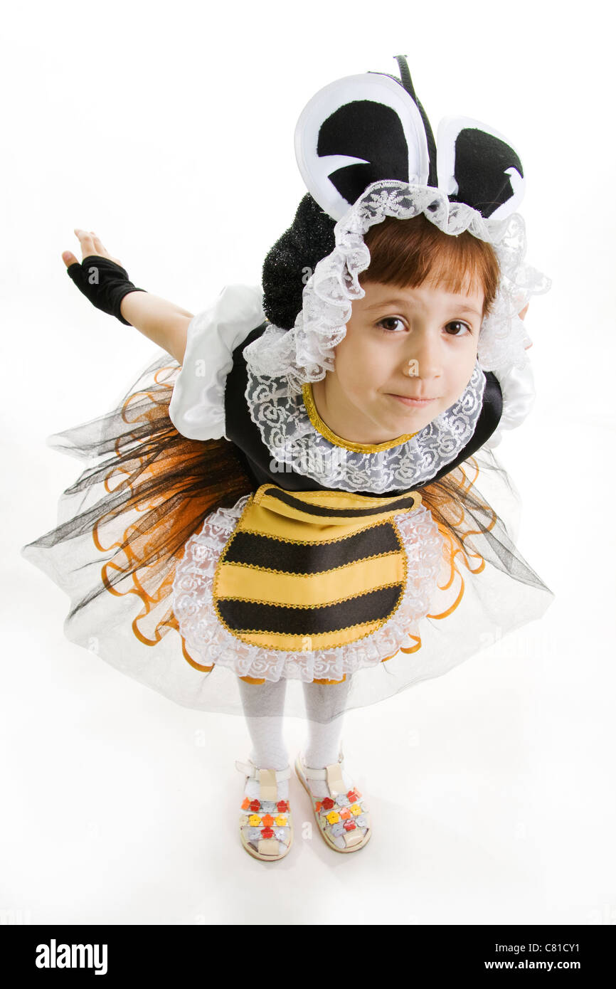 Piccola ragazza è vestito in costume da ape Foto Stock