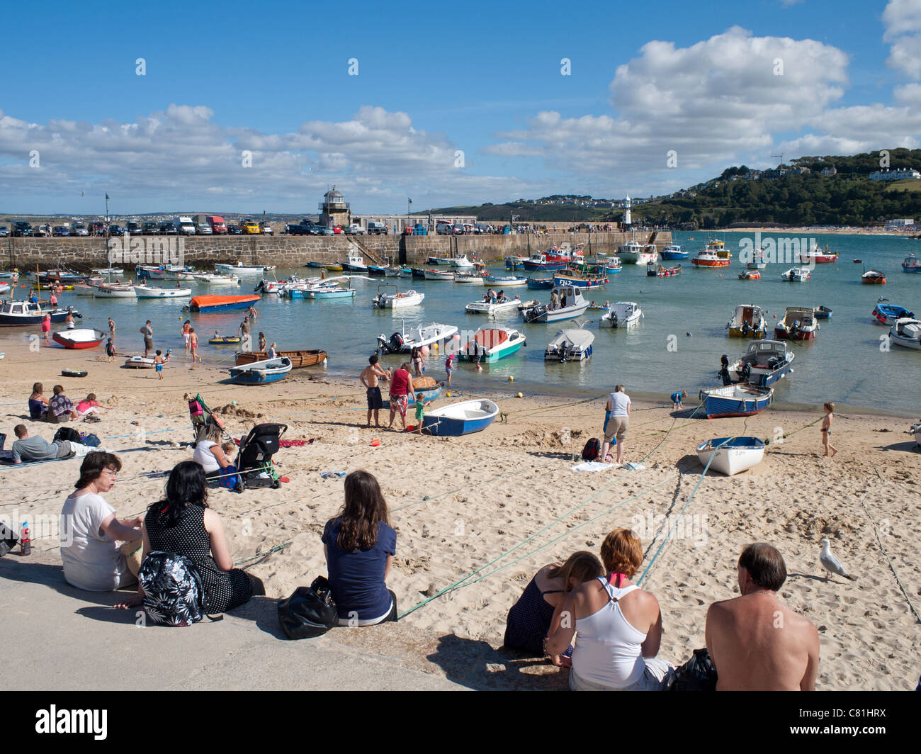 St Ives Harbour Beach su una fine giornata d'estate, Cornwall Regno Unito. Foto Stock