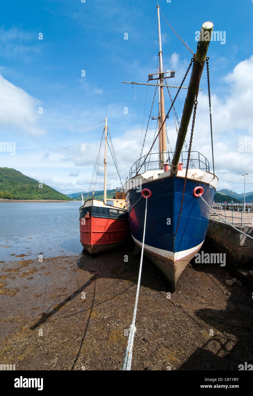 La città di Inverary sulle rive di Loch Fyne Foto Stock