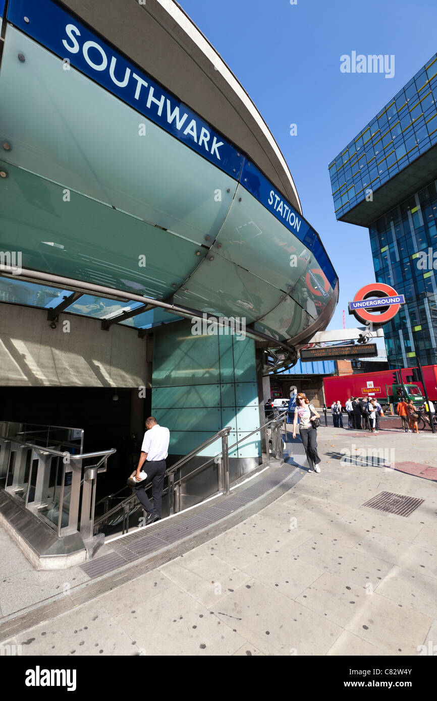 Stazione metropolitana di Southwark, Londra, Regno Unito. Foto Stock