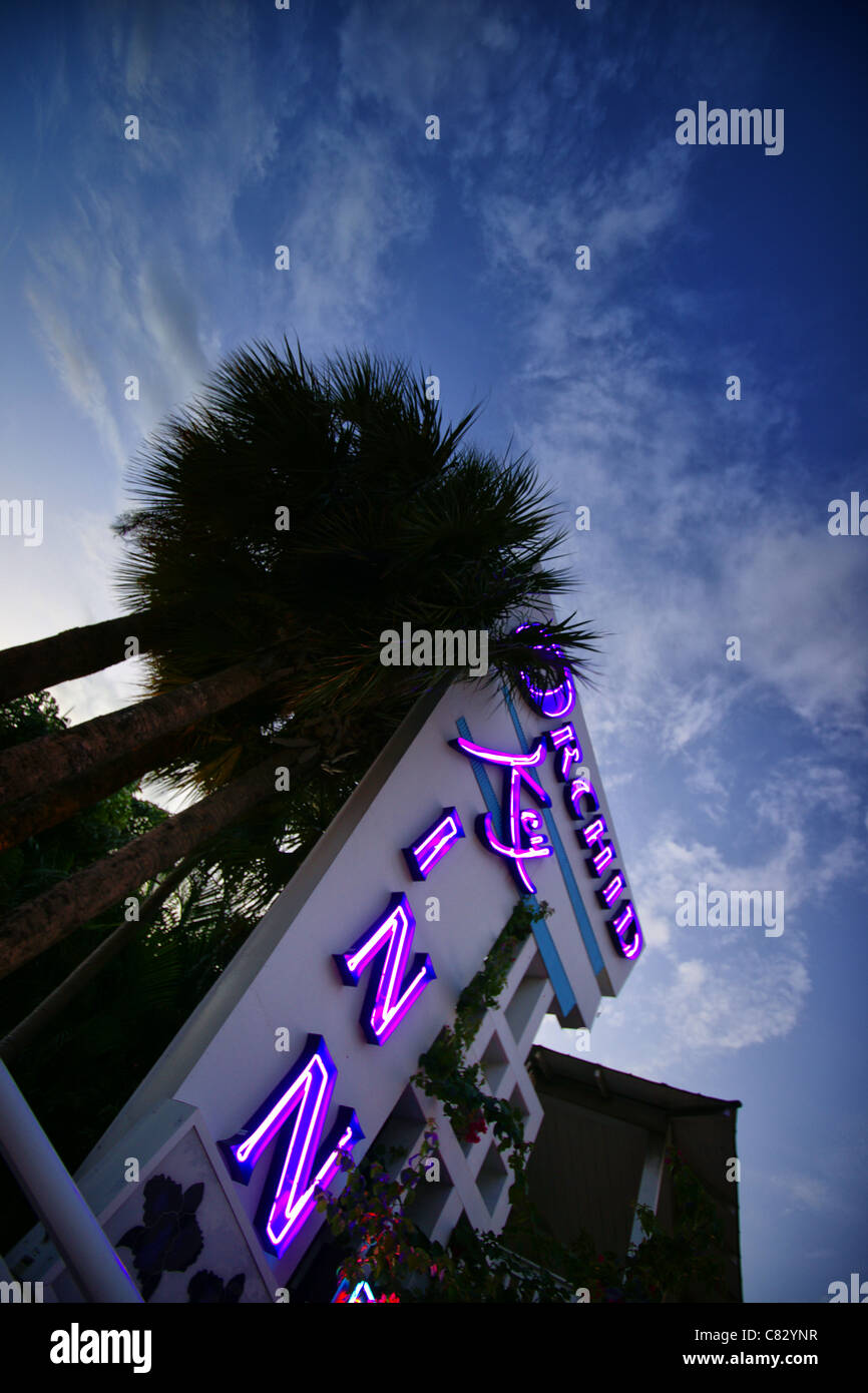 Insegna al neon del motel su key west Foto Stock