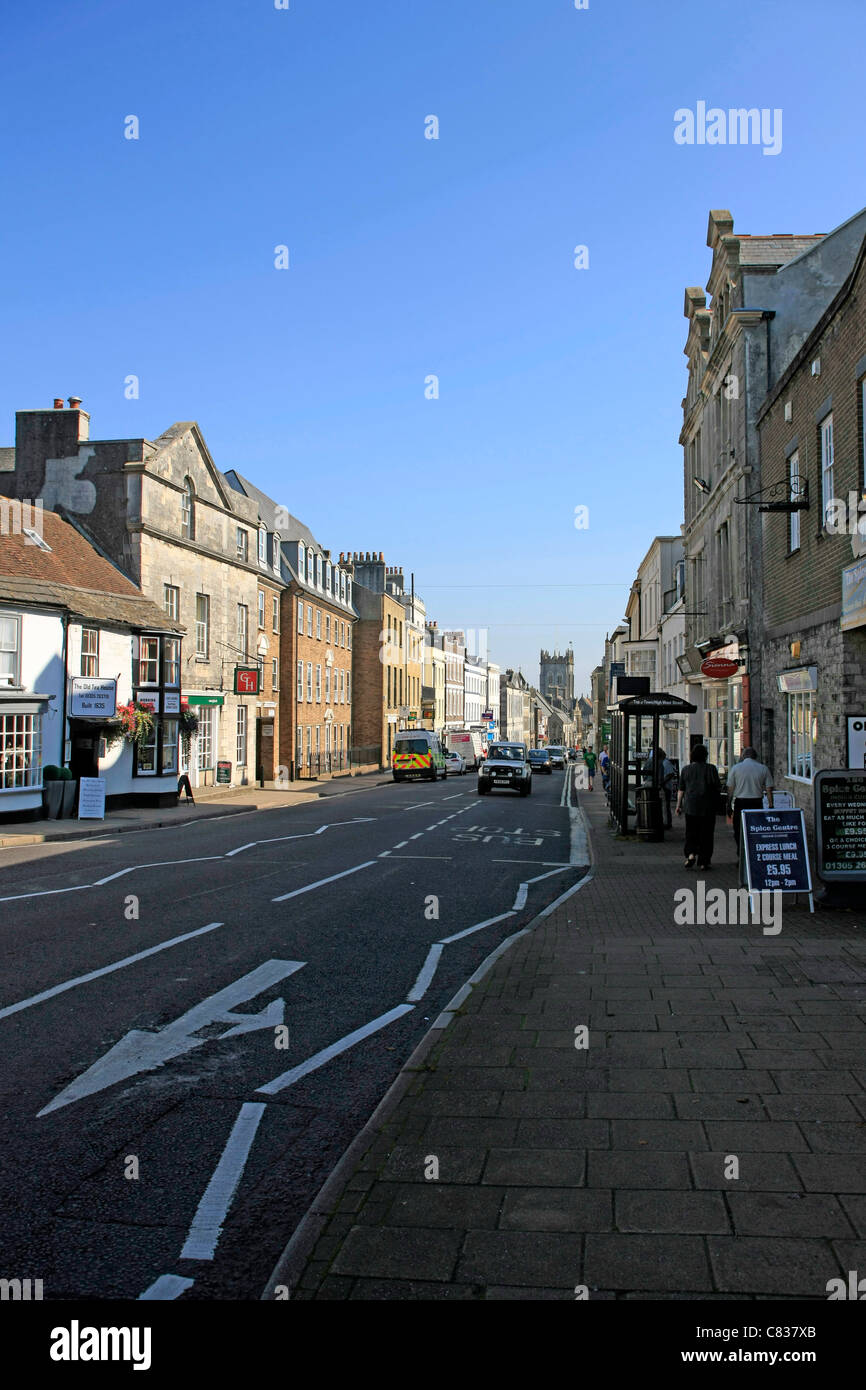 Il principale High Street in Dorchester Dorset Foto Stock