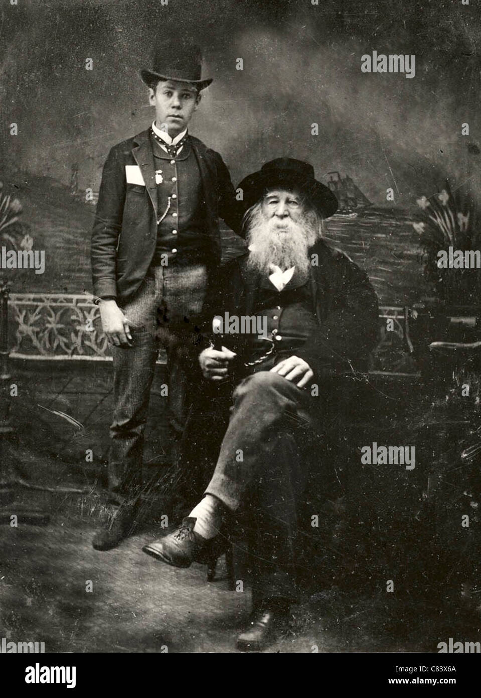 WALT WHITMAN (1819-1892) Noi poeta e giornalista circa 1866 con Bill Duckett Foto Stock