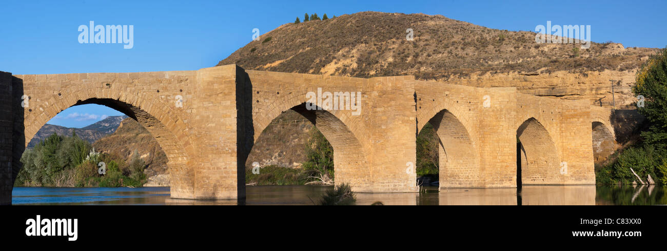 Ponte medievale in Haro (La Rioja, Spagna) Foto Stock