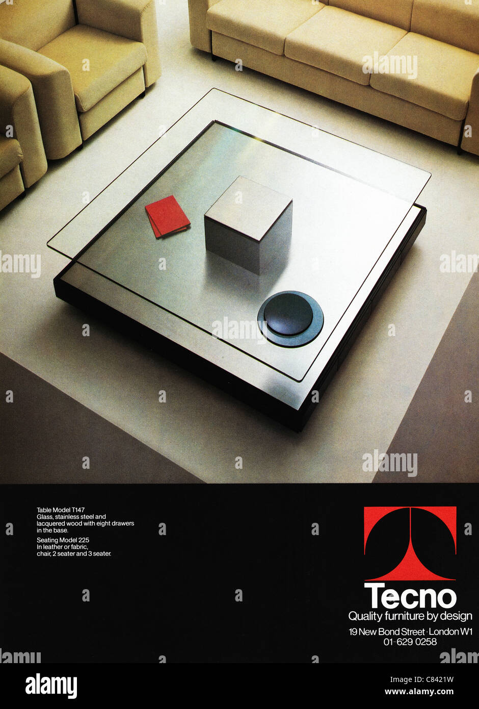 Pagina piena annuncio rivista circa 1984 pubblicità TECNO arredamento contemporaneo Foto Stock