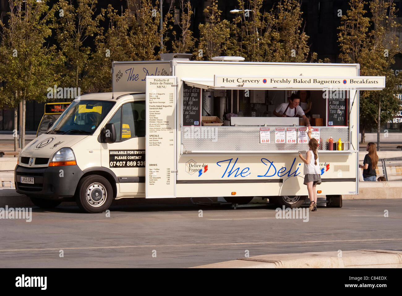 Mobile di fast food Burger stallo a Liverpool pierhead. Foto Stock