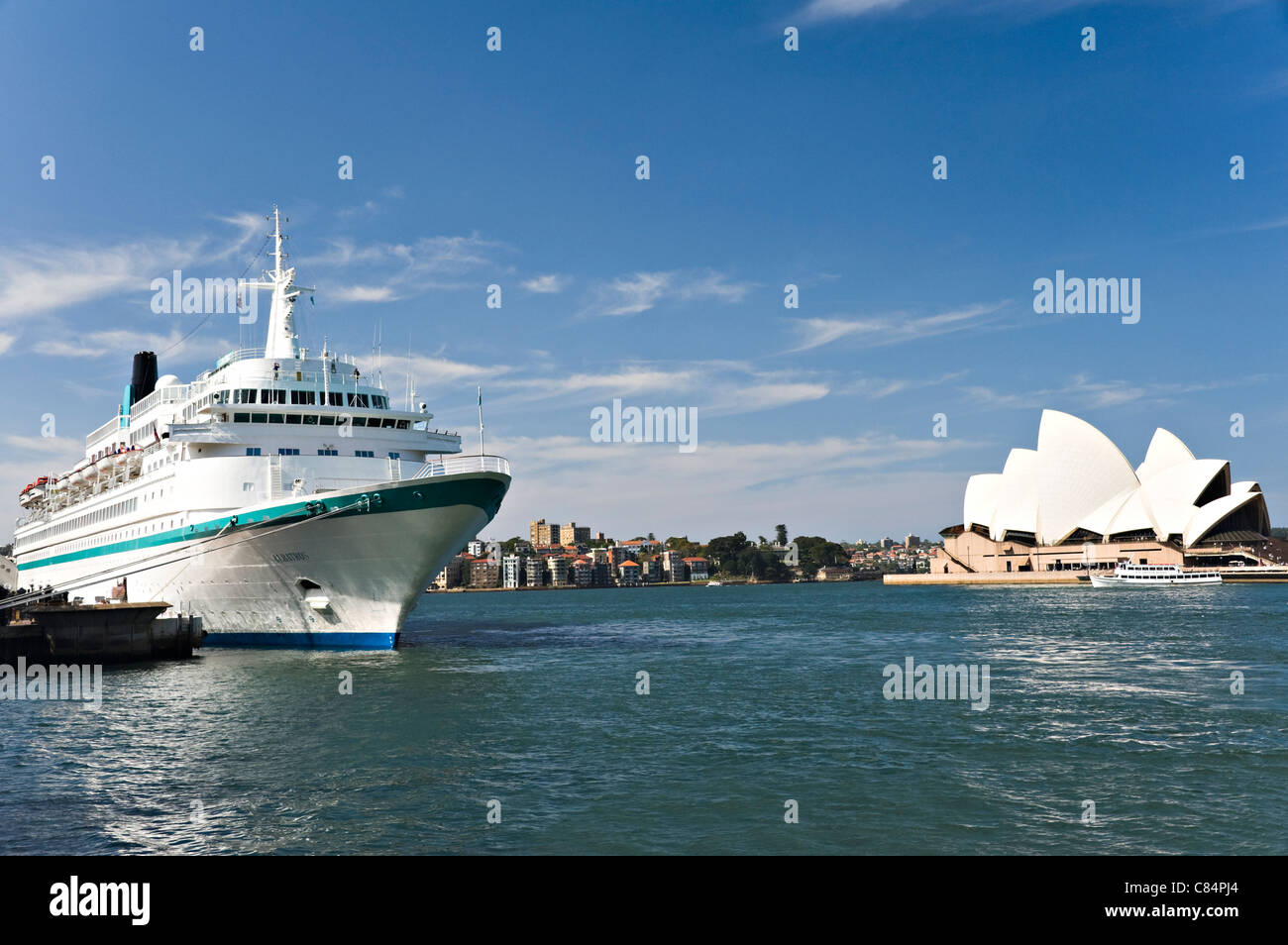 Il Phoenix Reisen azionata la nave di crociera Albatros ancorata al Terminal Passeggeri Oltreoceano nel porto di Sydney NSW Australia Foto Stock