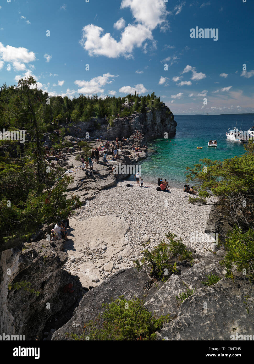 Le persone al Georgian Bay beach. Bruce Peninsula National Park, Ontario, Canada. Foto Stock