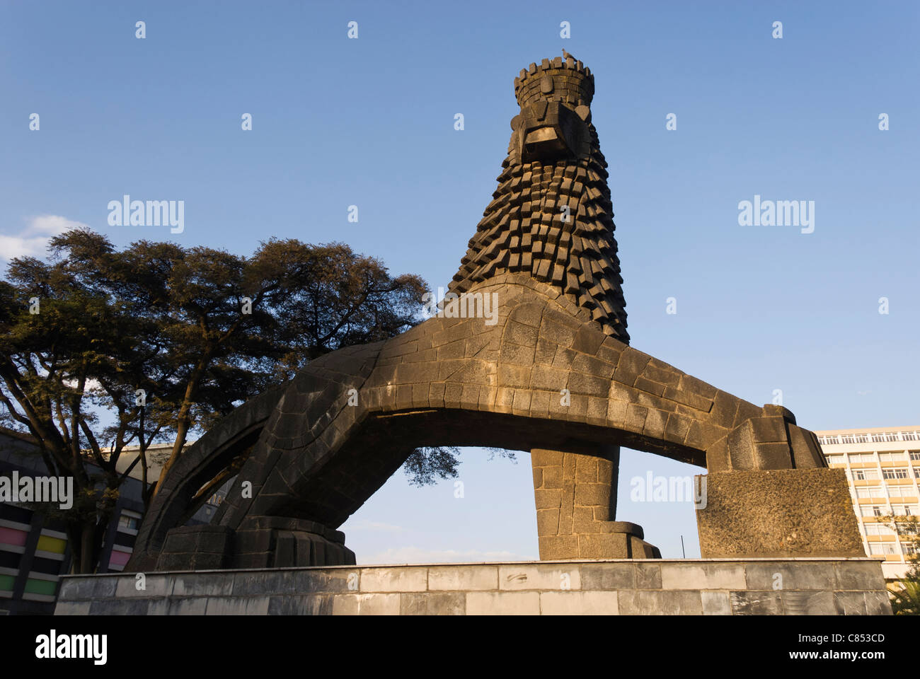 Elk200-1028 Etiopia, Addis Abeba, leone di Giuda un monumento Foto Stock