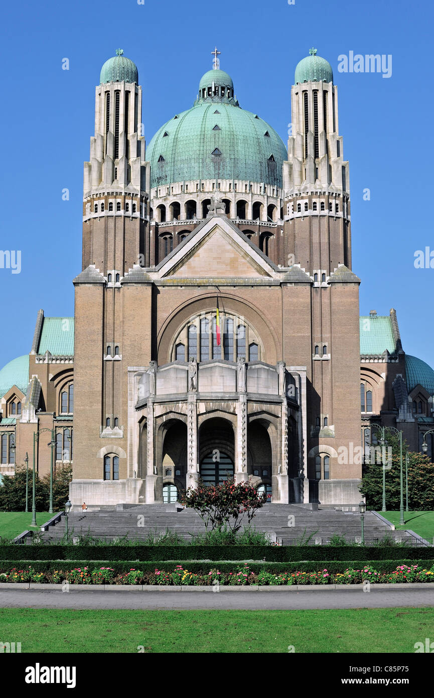 La basilica nazionale del Sacred-Heart di Koekelberg, il più grande edificio in stile Art Deco nel mondo, Bruxelles, Belgio Foto Stock