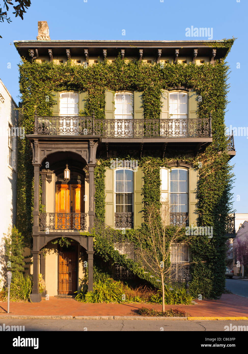 Una casa nel quartiere storico di Savannah Foto Stock