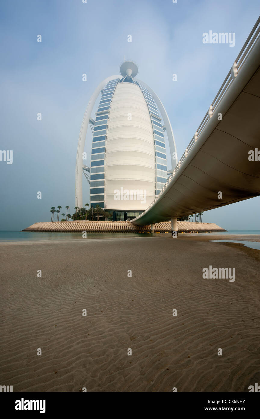 7 stelle lusso Il Burj Al Arab hotel disegnato da Sir Norman Foster in Dubai EMIRATI ARABI UNITI Foto Stock