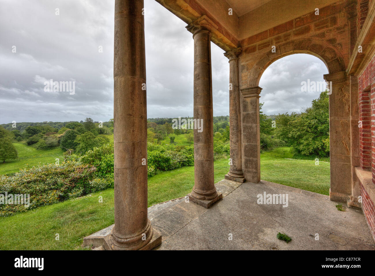 Regno Unito e Irlanda del Nord, County Down, Downpatrick, Strangford, Castle Ward, Vista del tempio storico Foto Stock